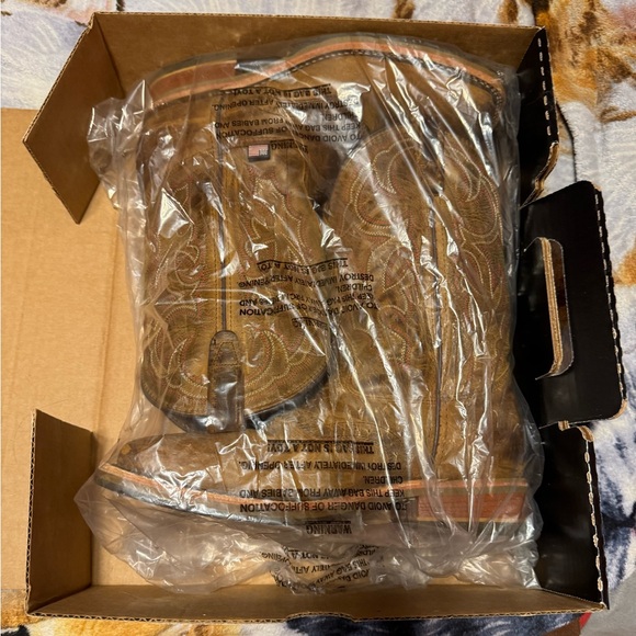 Double H Leather Boots with Black and Brown Accents - Picture 7 of 9